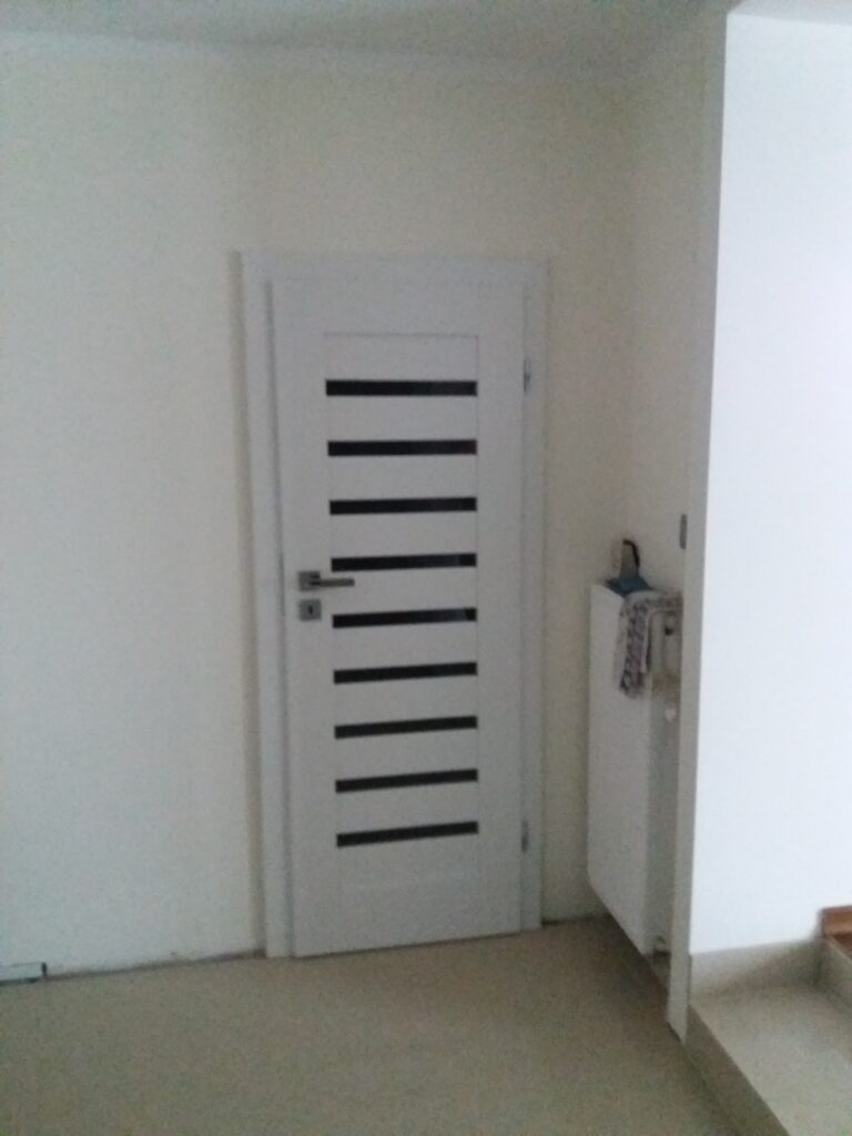 drzwi_wrzucone_4_5